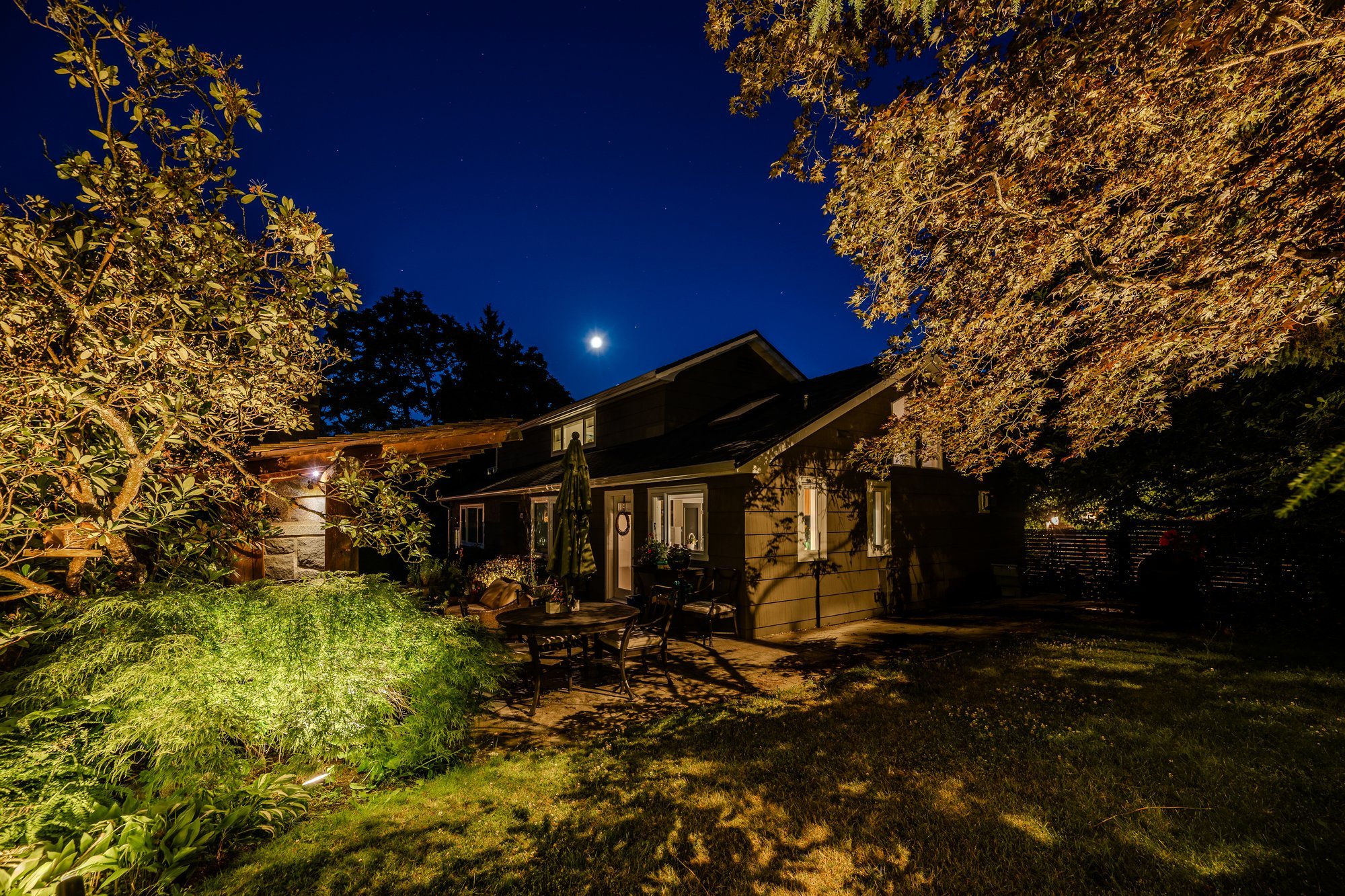Dark Sky Compliant Lighting in North Vancouver, West Vancouver, Squamish, Whistler, and Pemberton