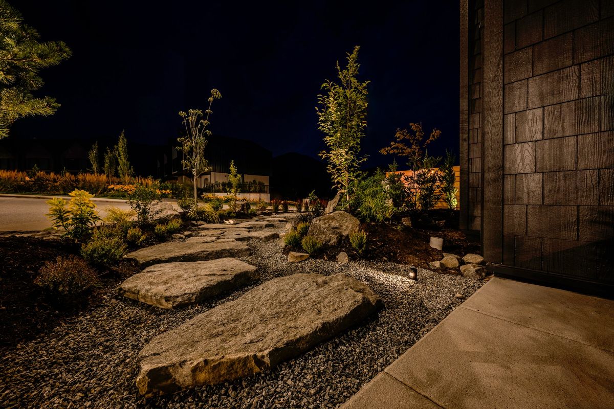 Durable and Discreet in Path Lights / Walkway Lights