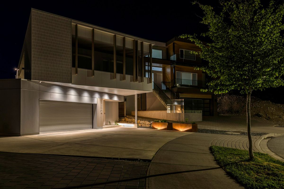 Snowberry Landscape Lighting Project – Squamish, BC - 12