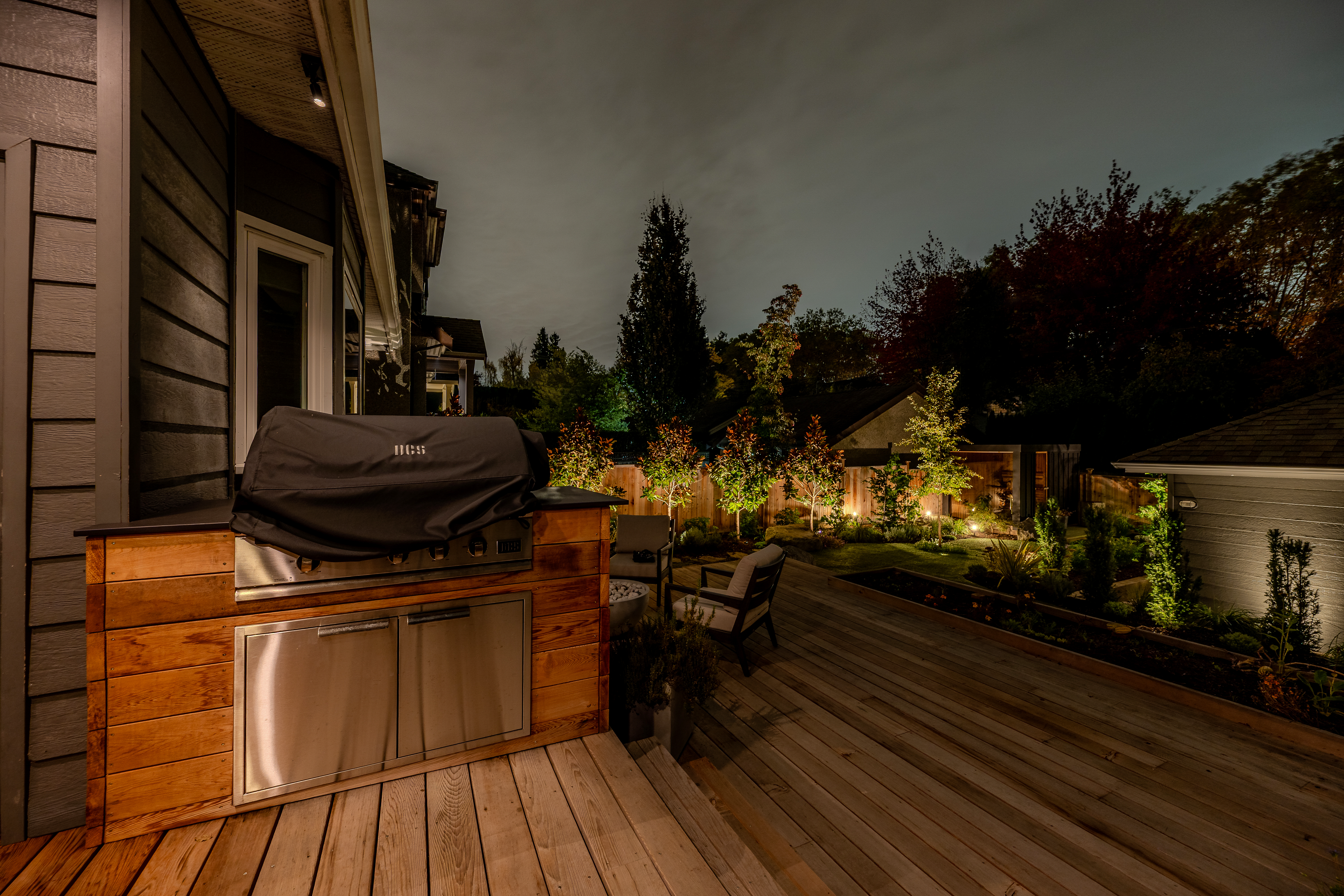 After - West King Edward Avenue Landscape Lighting – Vancouver Custom Residence